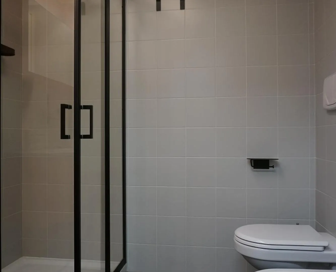 Milan Space Loft - Apartment Close To M5 Subway - Free Parking - Sky & Netflix Tv Italien