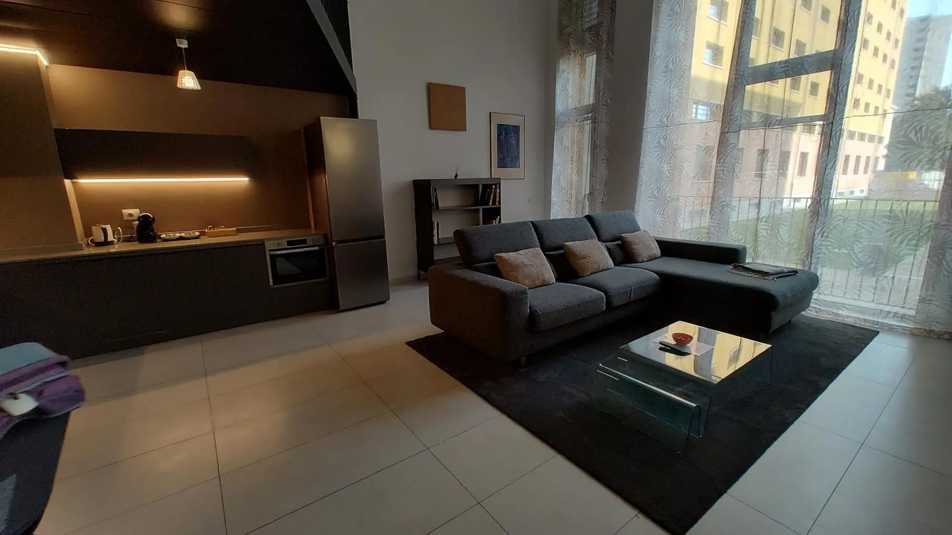 Milan Space Loft - Apartment Close To M5 Subway - Free Parking - Sky & Netflix Tv Italien